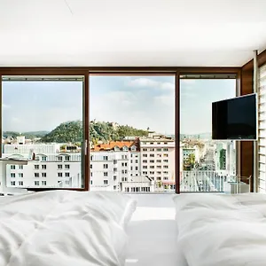Daniel - Smart Lifestyle Near Centre Otel