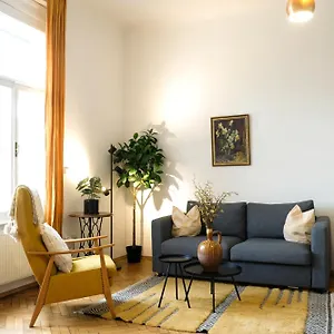 Apartman Stilvolles Im Zentrum - Free Parking, Graz