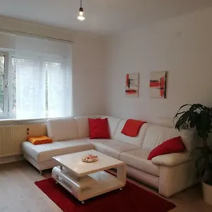 Meschnik Apartment